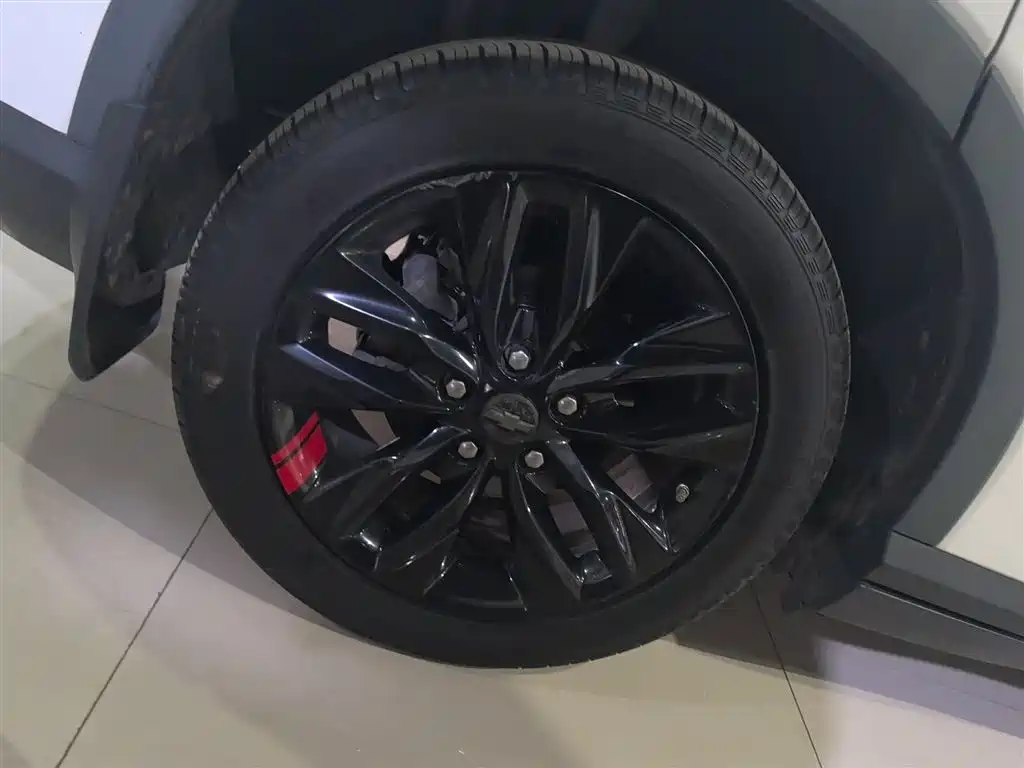 Chevrolet Volando 2018 Redline 530T Auto Premium Edition (5+2 seats) China V фото 20