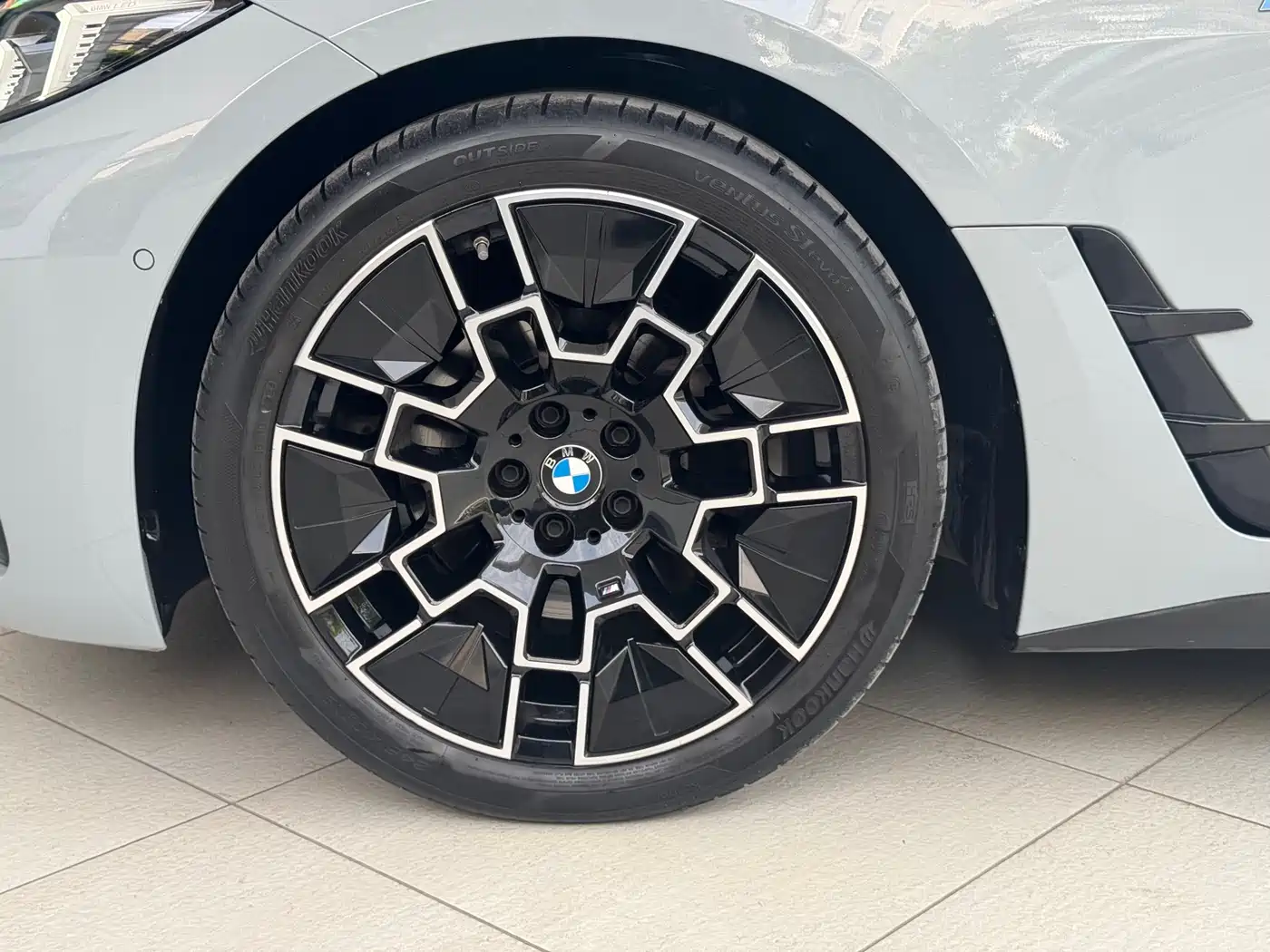 BMW 4 Series 2024 430i Gran Coupe M Sport Shadowline Package фото 8