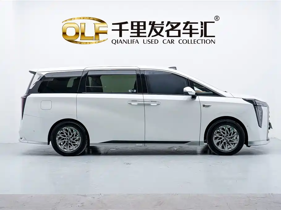 GAC Trumpchi Trumpchi Xiangwang M8 2025 2025 Model QianKun Series Ultra First Class