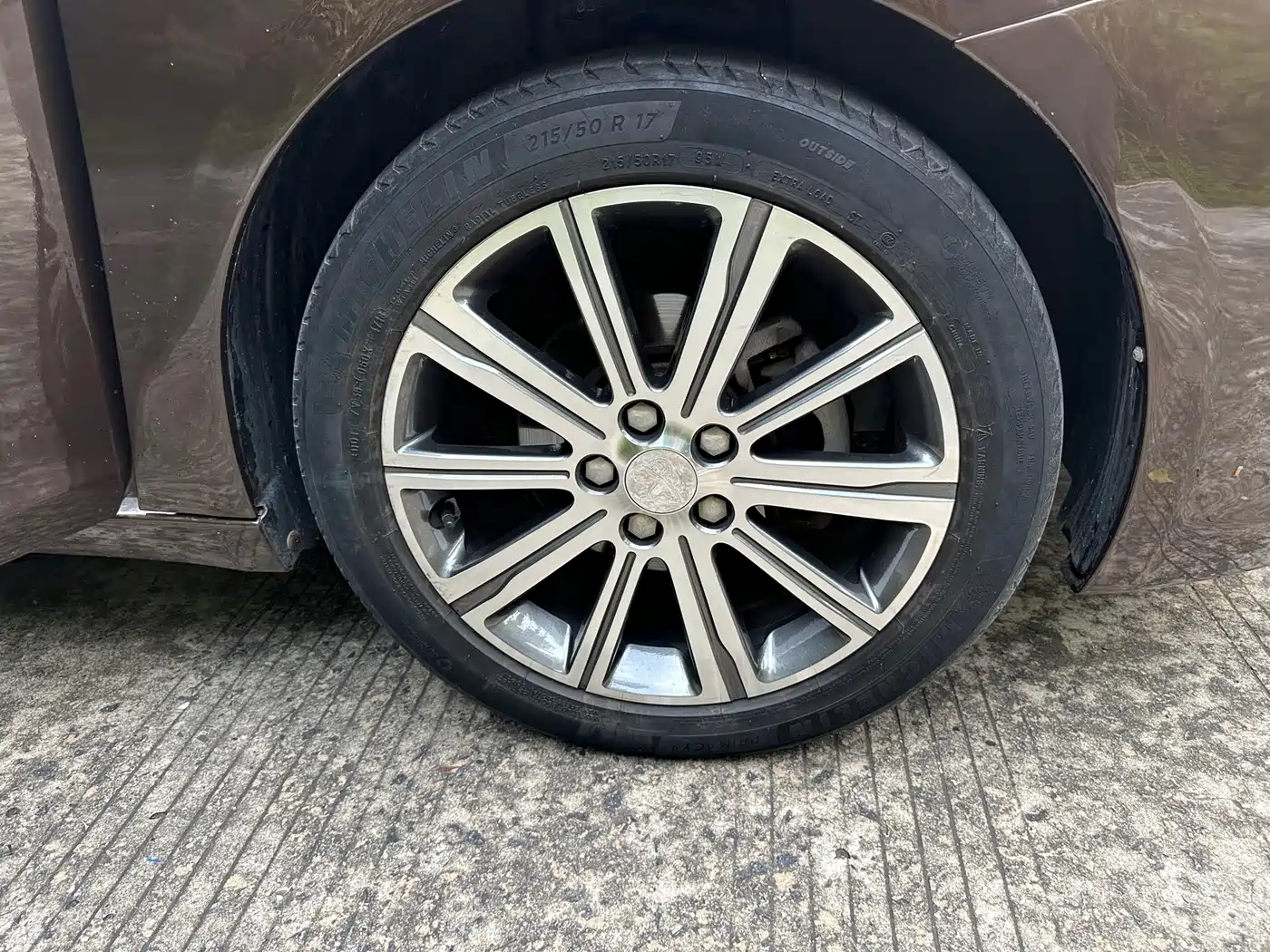 Peugeot 408 2014 1.8L Automatic Luxury Edition фото 17