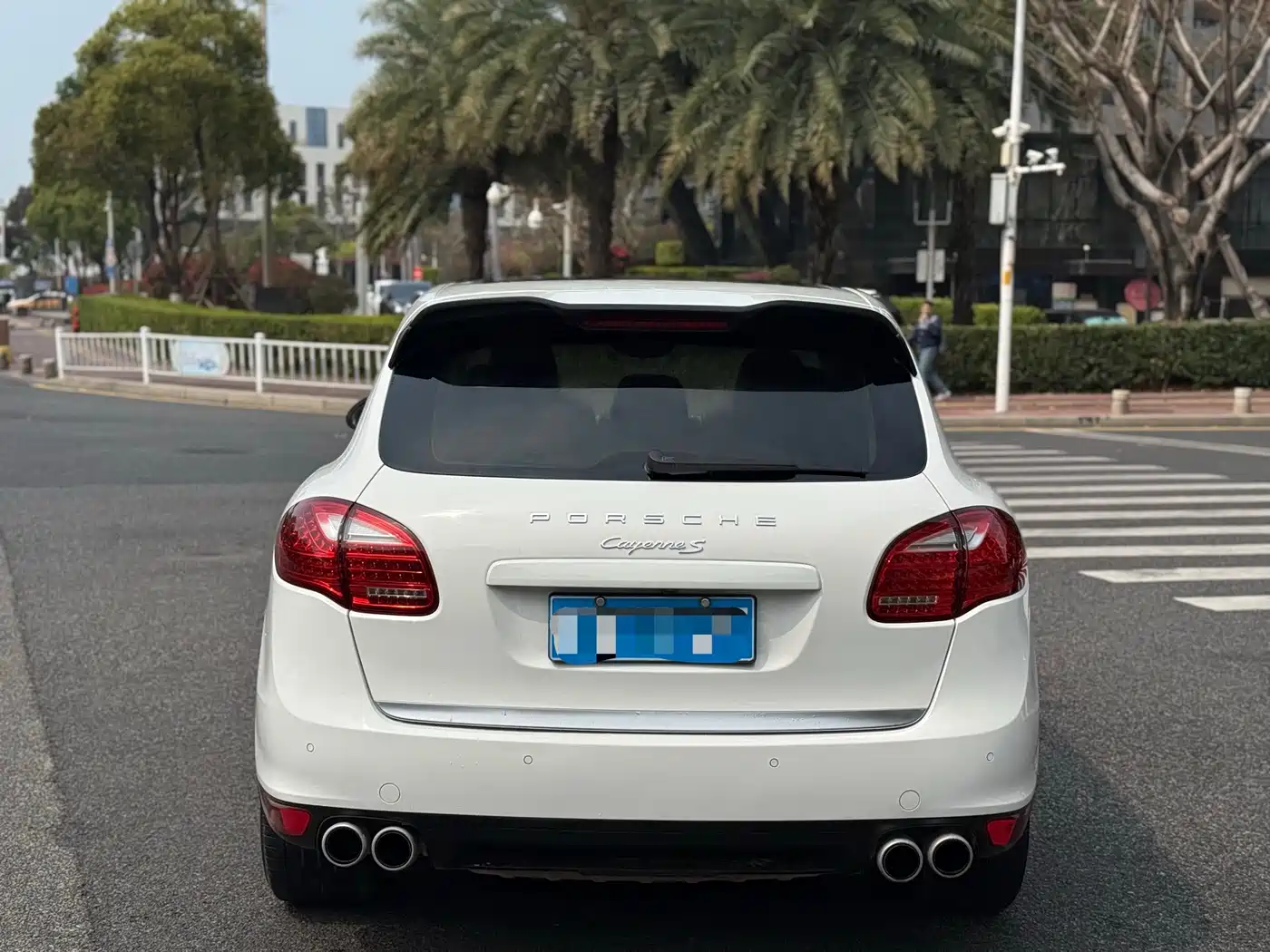 Porsche Cayenne 2011 Cayenne S 4.8L фото 8