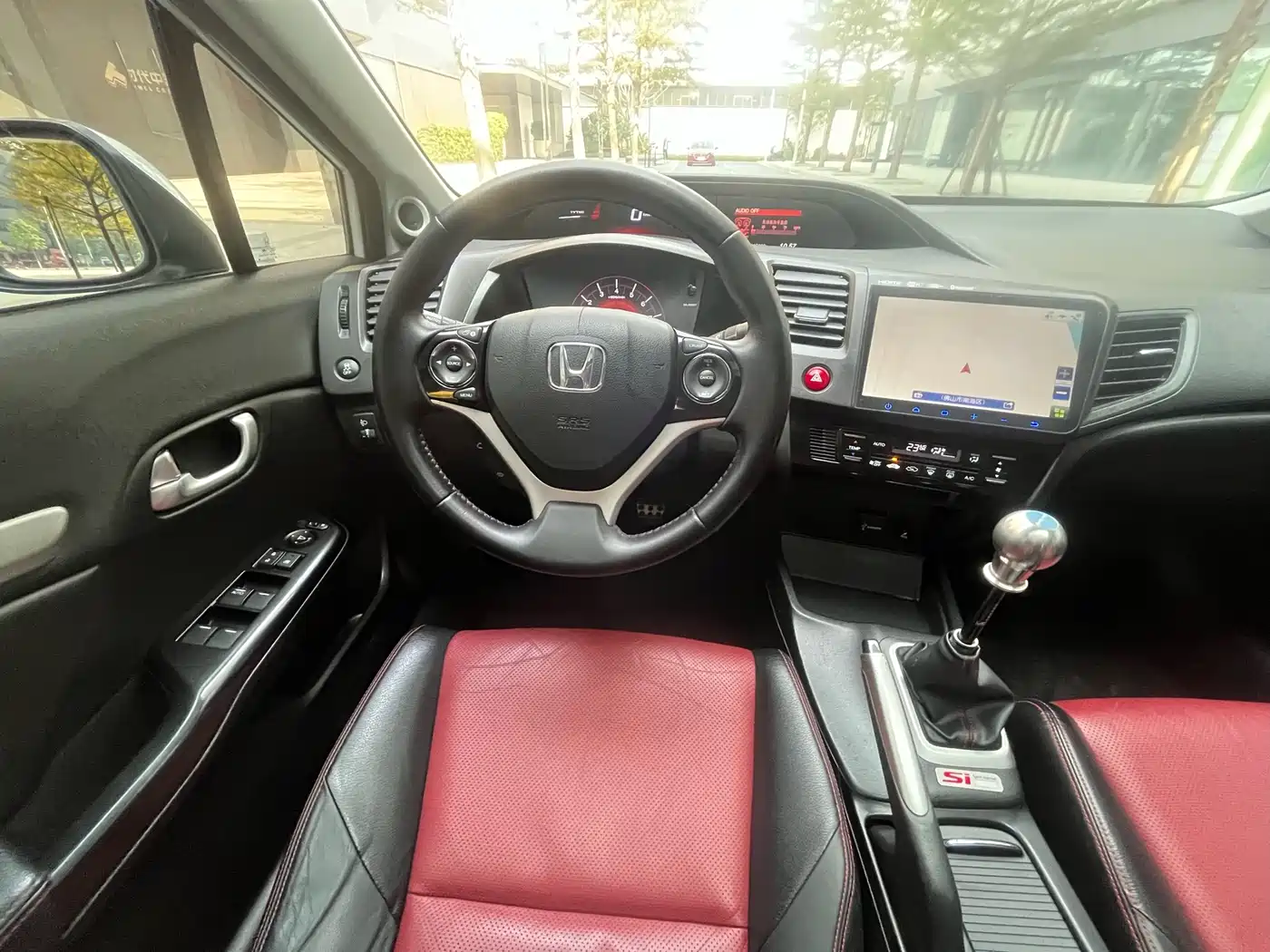 Honda Civic 2014 2.4L Manual Si фото 30