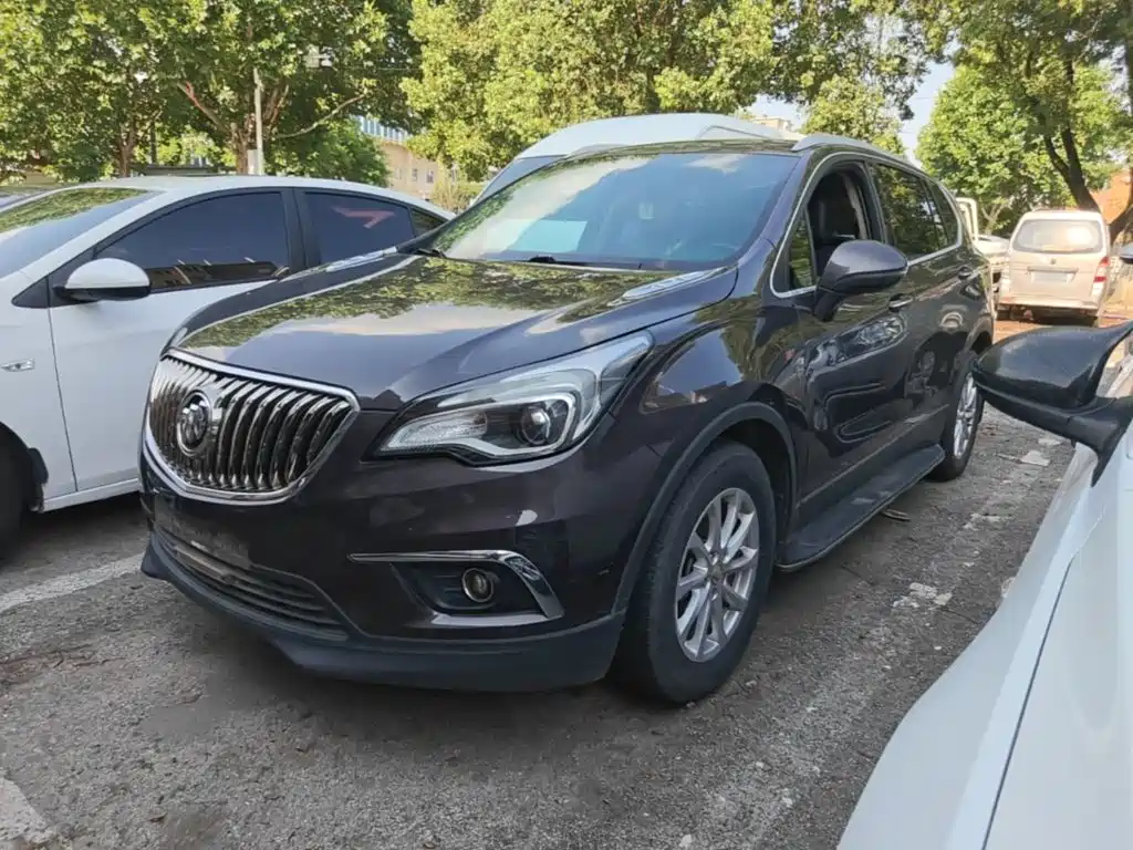 Фото 2 - Buick Envision Plus