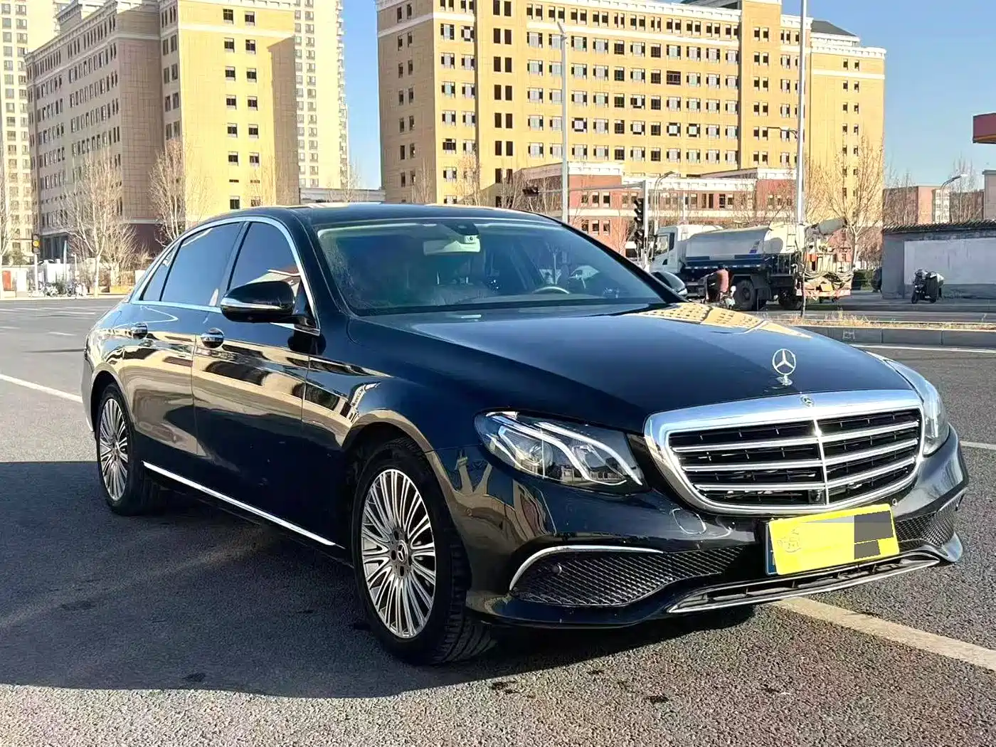 Mercedes-Benz E-Class 2020 E 300 L Luxury Model фото 3