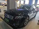 صورة 2 - Mercedes-Benz E-Class