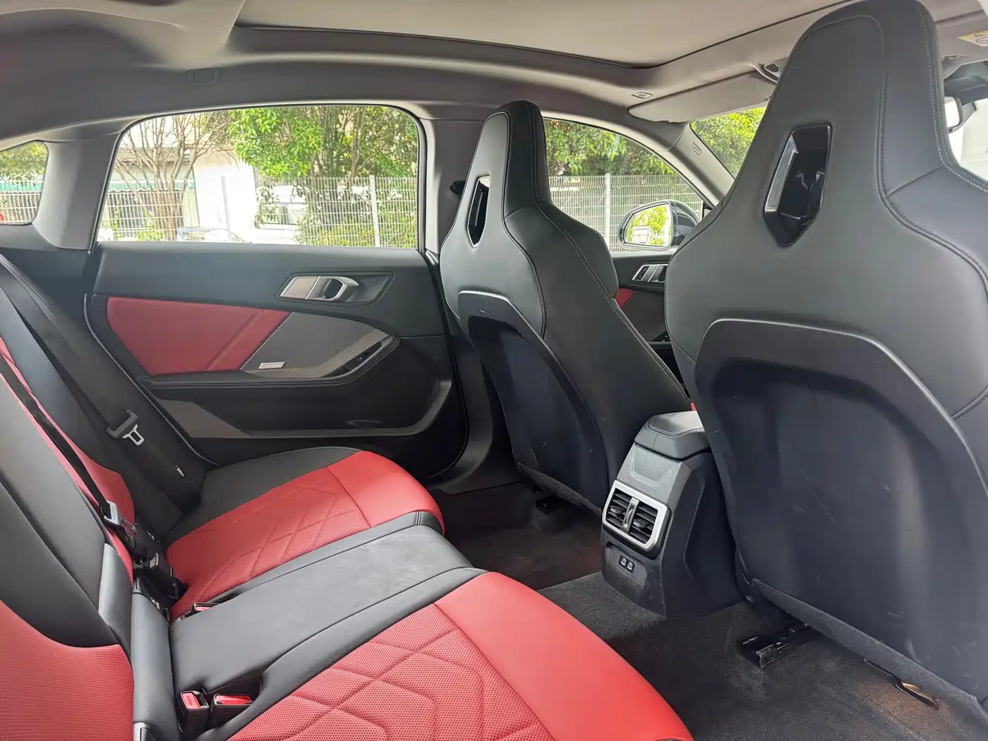 BMW 2 Series 2025 225L M Sport Moonlight Package фото 15