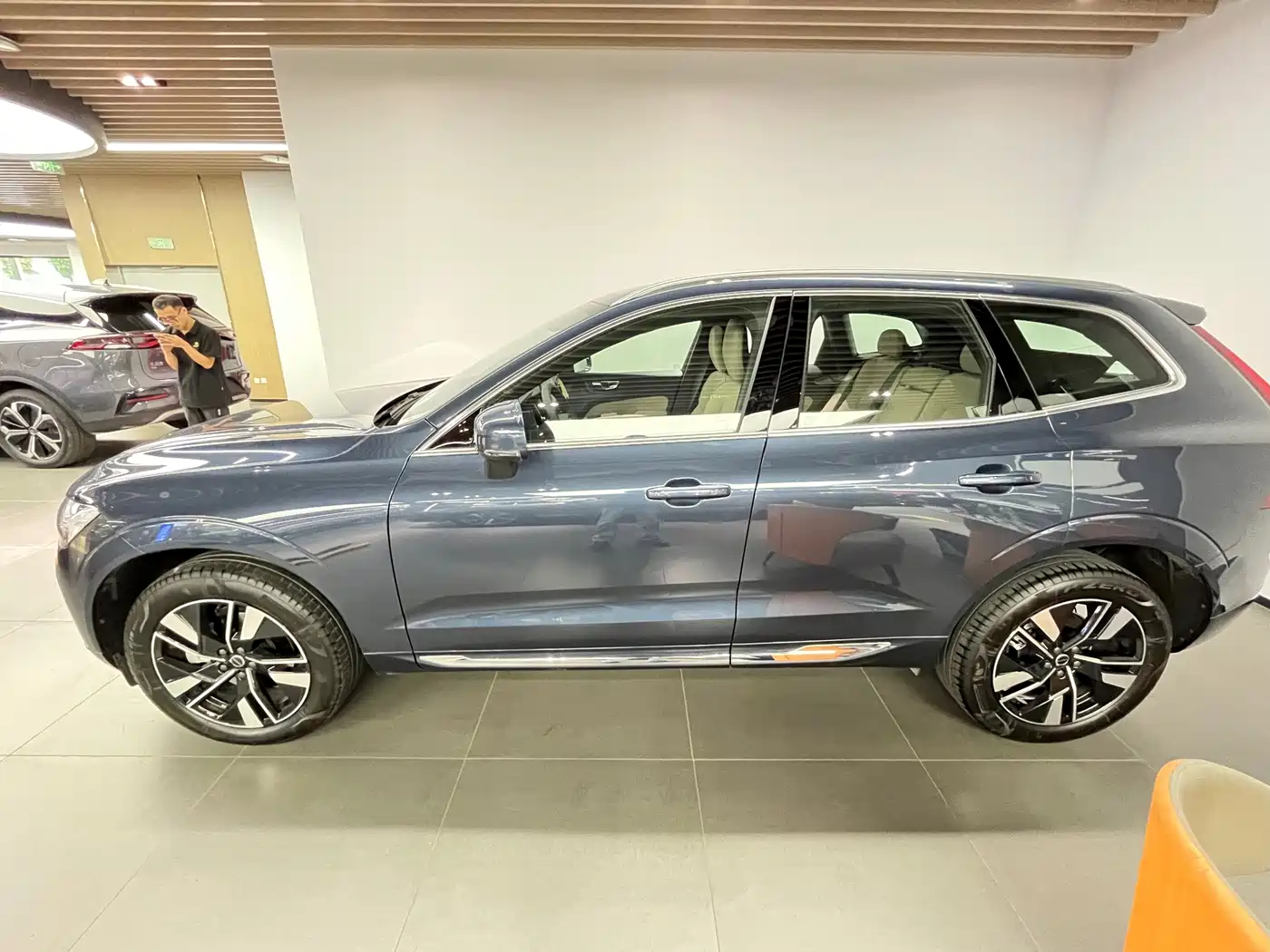 Volvo XC60 2026 2026 Model B5 AWD Premium Luxury