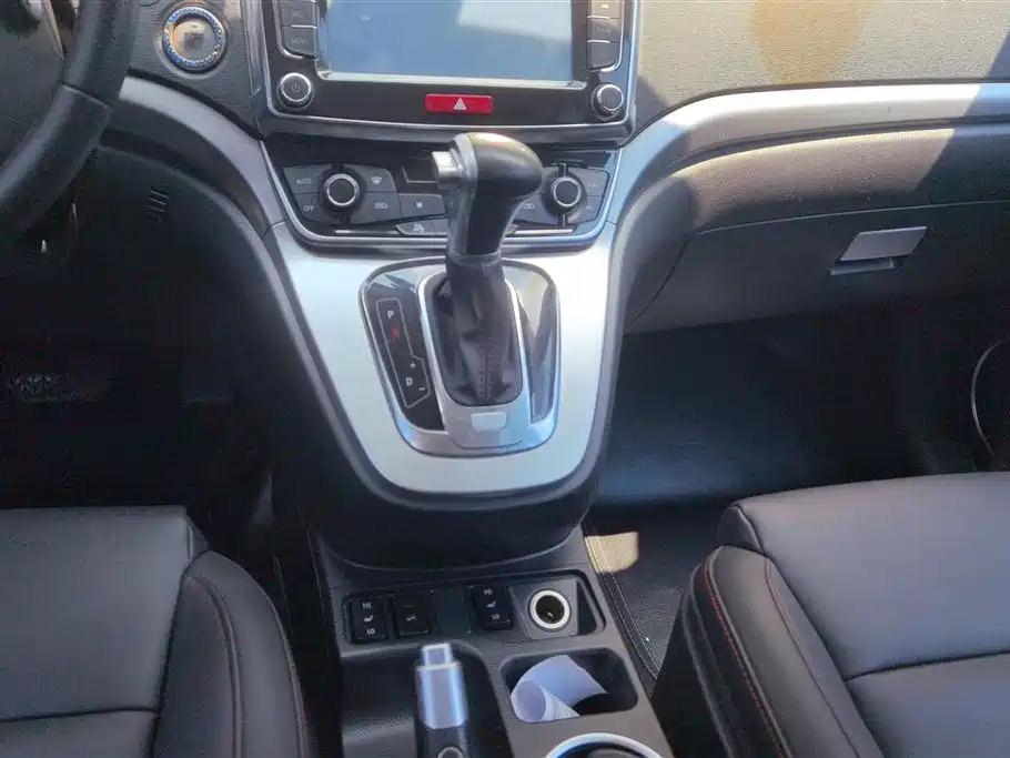 Haval H6 2015 Sport 1.5T Automatic 2WD Luxury фото 16