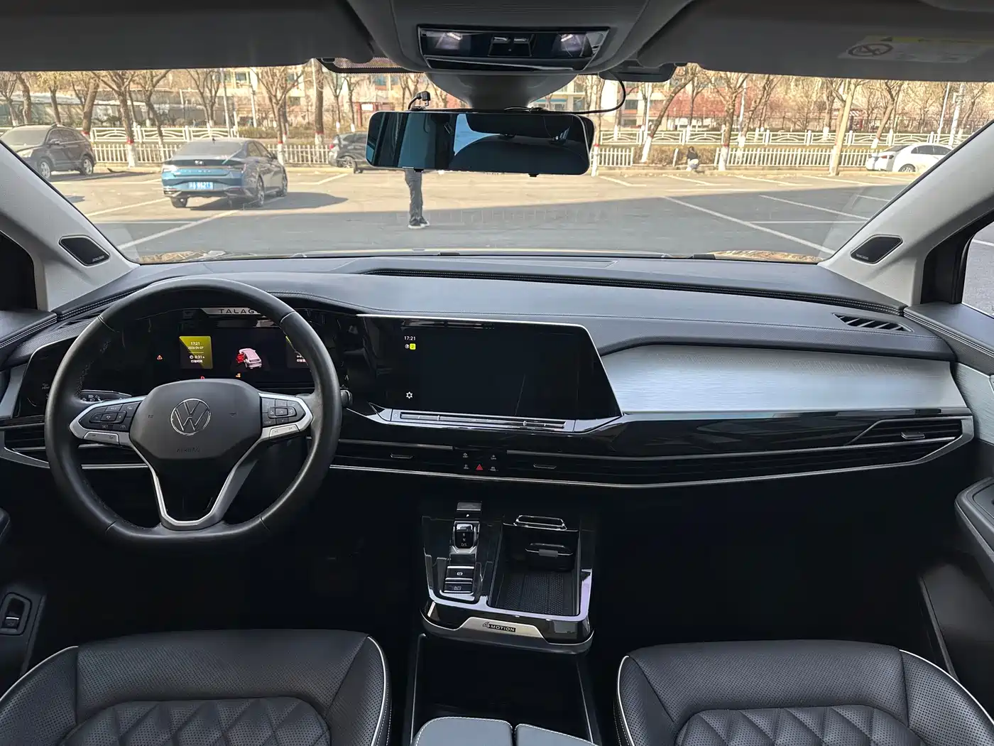 Volkswagen Talagon 2023 Facelift 530TSI 4WD Flagship Victory Pro Edition 6-Seater фото 6