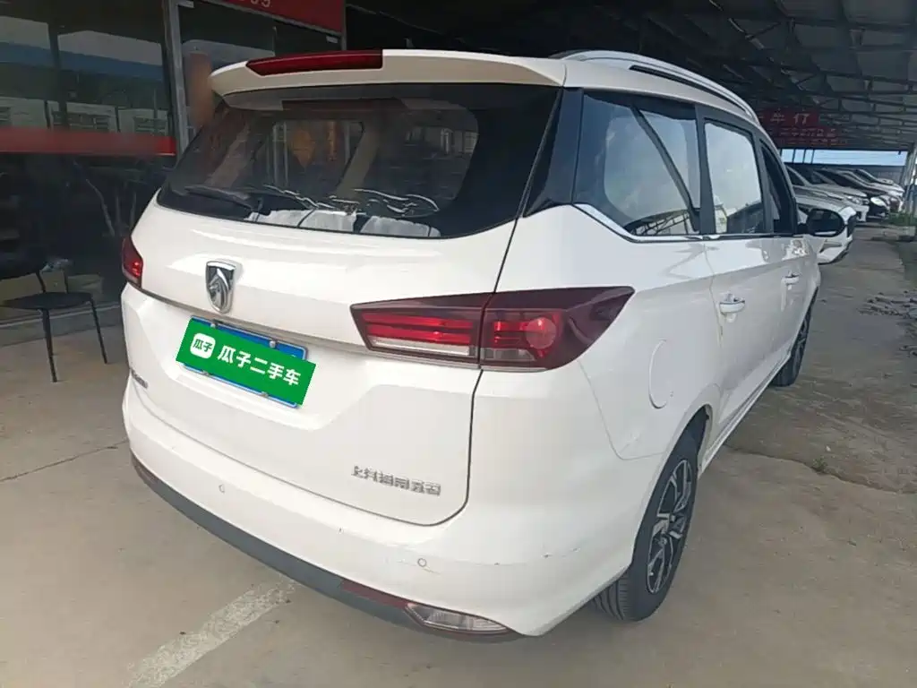 Baojun 360 2018 2018 1.5L Automatic Luxury (China V)