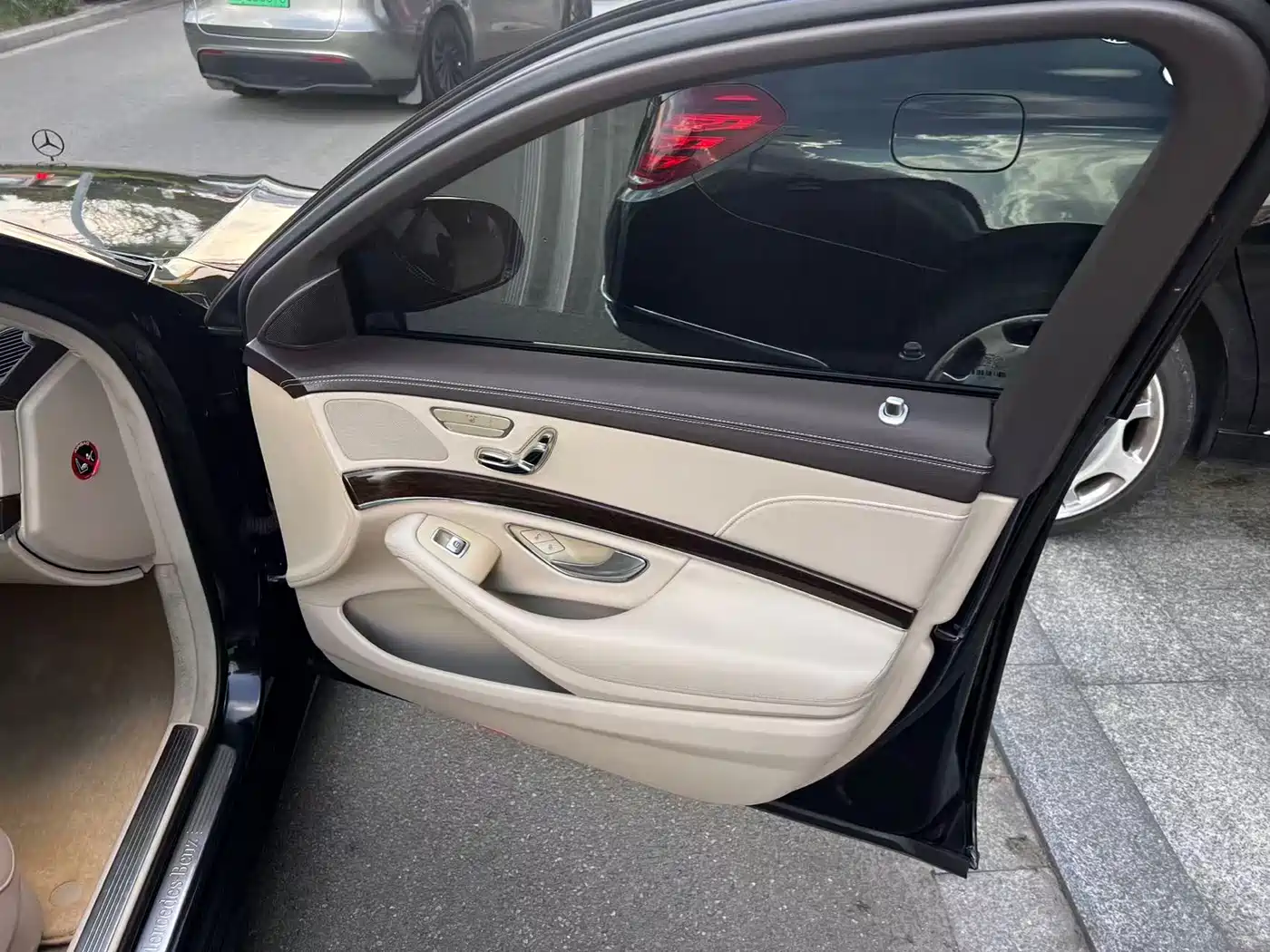 Mercedes-Benz S-Class 2014 S 320 L Business фото 8