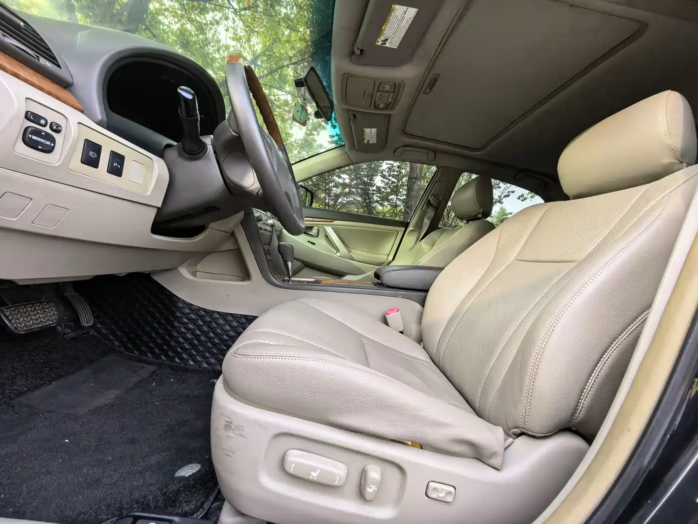 Toyota Camry 2010 200G Luxury Edition фото 7