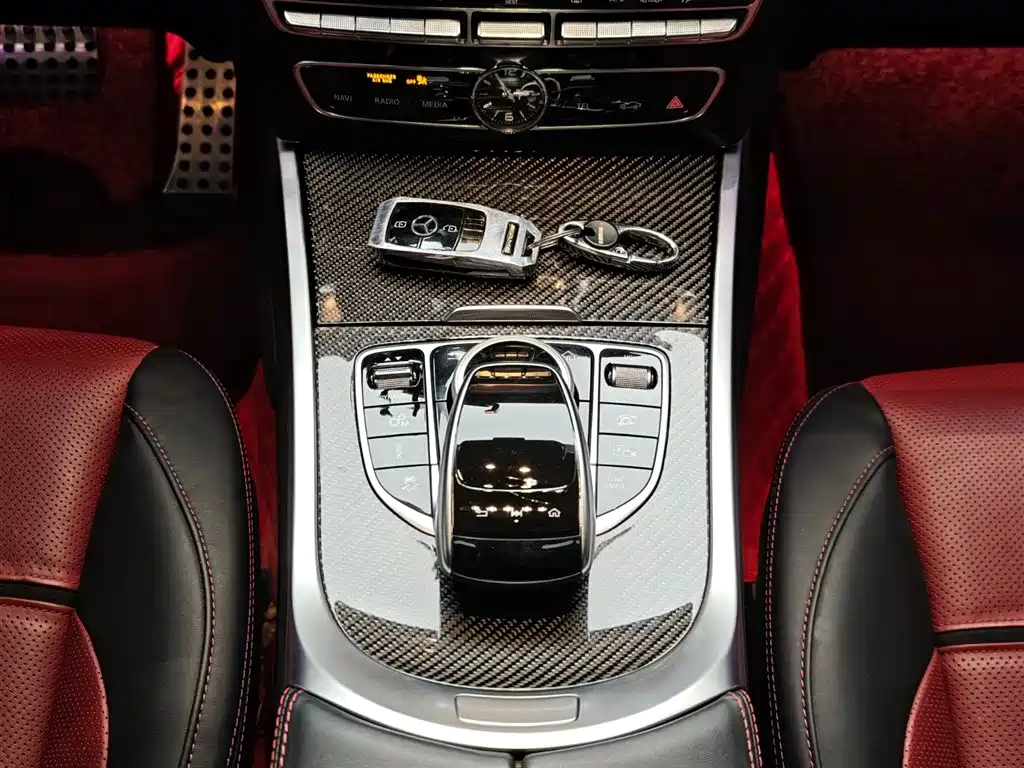 Mercedes-Benz G-Class AMG 2022 AMG G 63 фото 16