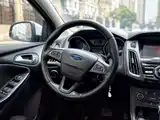 Photo 10 - Ford Focus