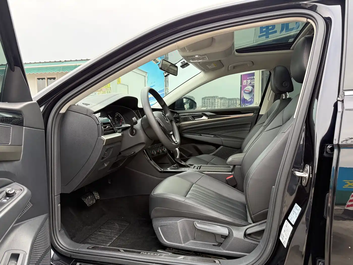 Volkswagen Passat 2020 Facelift 280TSI Business Version China VI фото 4