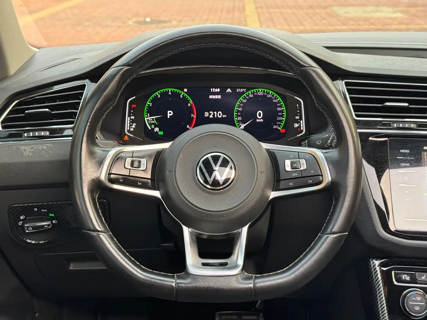 Volkswagen Tiguan L 2021 380TSI Automatic 4WD R-Line Premium 7-seater фото 22