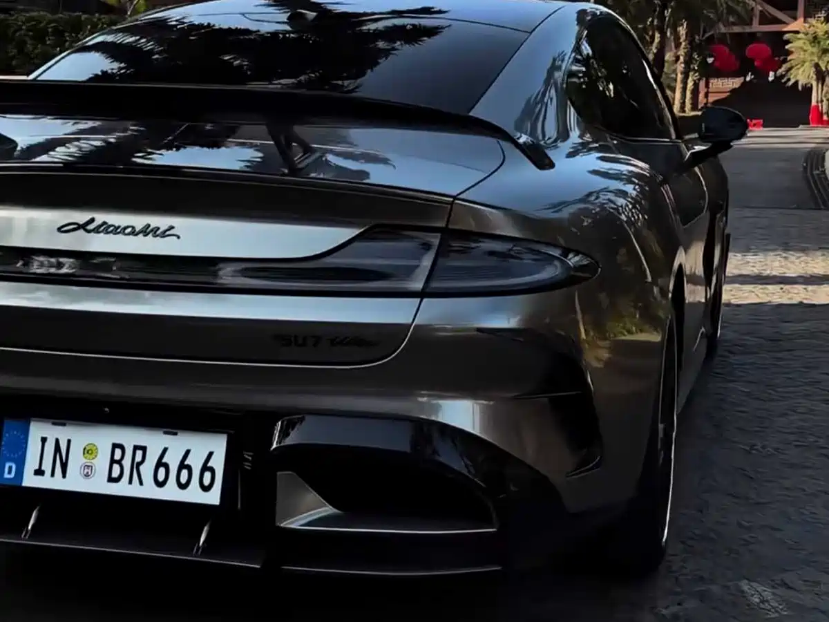 XIAOMI CAR XIAOMI SU7