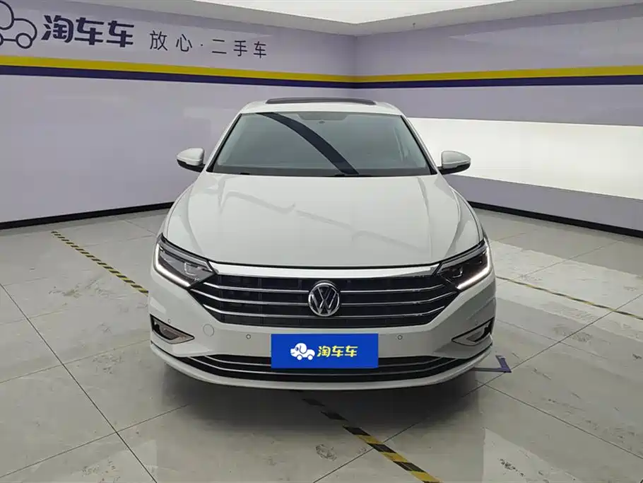Volkswagen Sagitar 2022 280TSI DSG Surpassing Edition фото 2