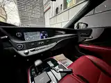 Фото 17 - Lexus LS