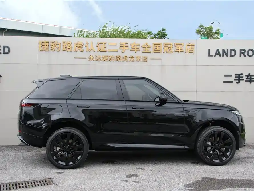 Land Rover Range Rover Sport 2026