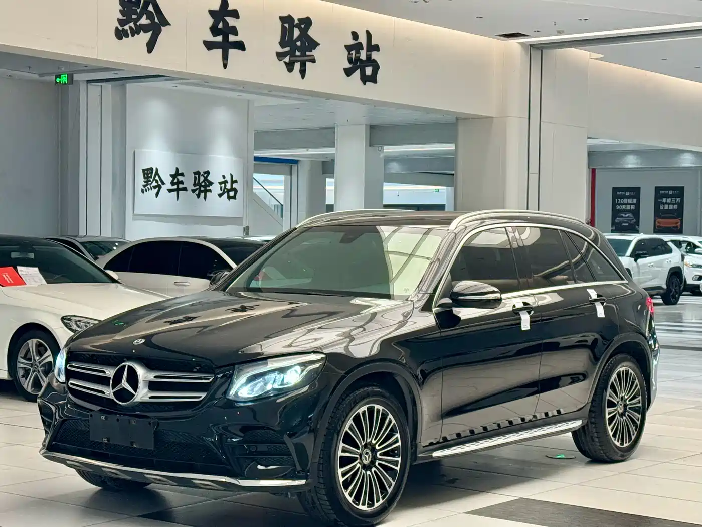 Mercedes-Benz GLC 2018 GLC 260 4MATIC Luxury