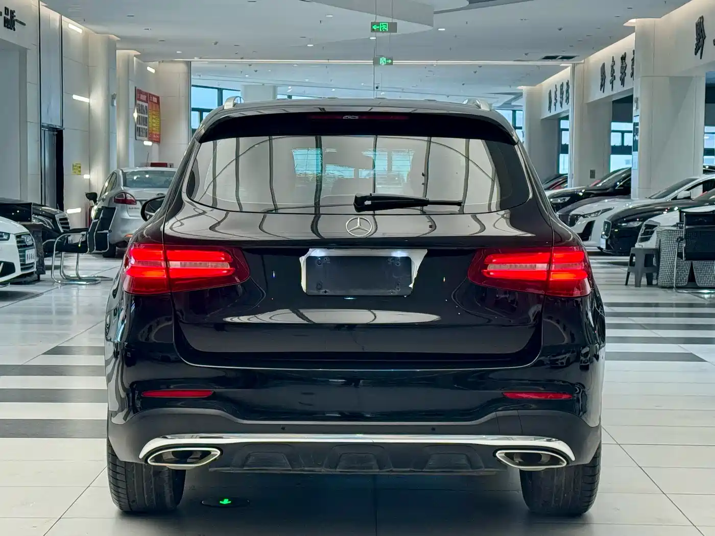 Mercedes-Benz GLC 2018 GLC 260 4MATIC Luxury фото 5