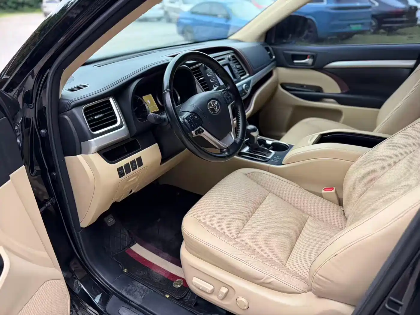 Toyota Highlander 2017 2.0T 4WD Premium 7-Seater фото 7