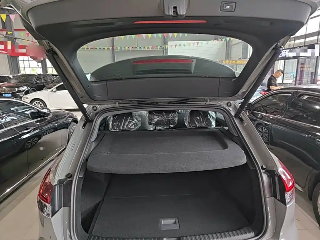 Audi Q4 e-tron 2026 2024 40 e-tron Pioneer Edition
