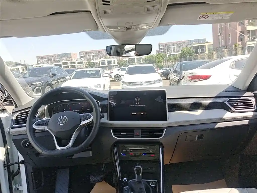 Volkswagen Tayron 2023 300TSI 2WD Luxury Plus Advanced Edition фото 18