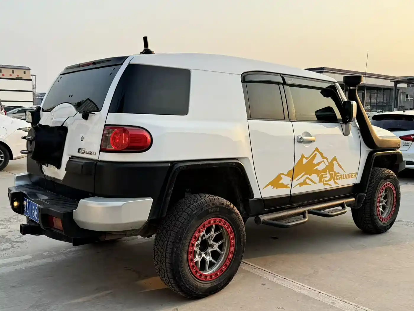 Toyota FJ Cruiser 2007 4.0L фото 4