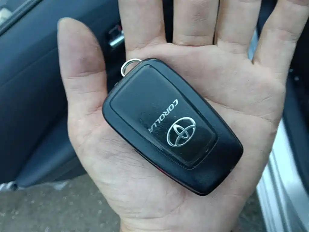 Toyota Corolla 2021 1.2T S-CVT Pioneer PLUS Edition фото 9