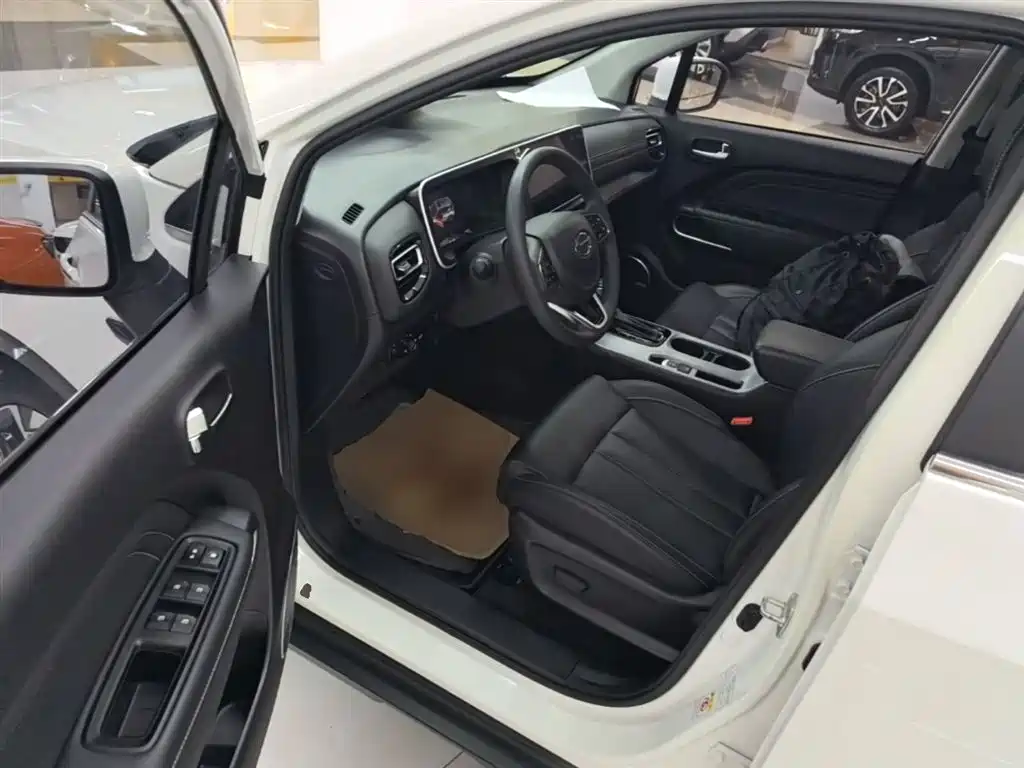 GAC Trumpchi Trumpchi GS3 2022 POWER 270T Auto Premium Edition фото 16