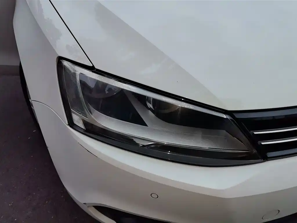 Volkswagen Sagitar 2014 Facelift 1.4TSI Manual Luxury фото 7