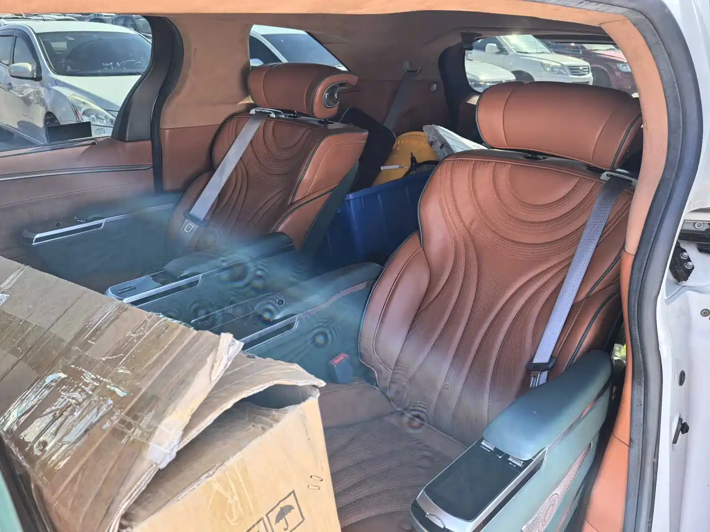 Toyota Sienna 2023 2.5L Hybrid Comfort Edition фото 11