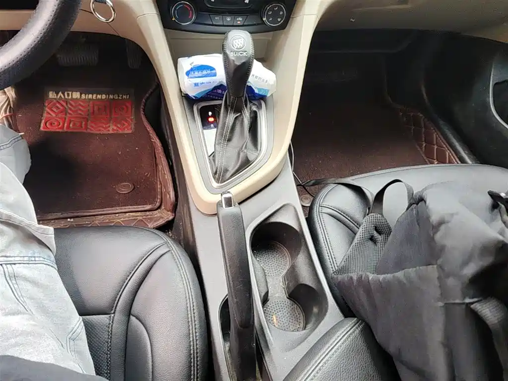 Buick Excelle 2016 15N Automatic Progressive фото 14