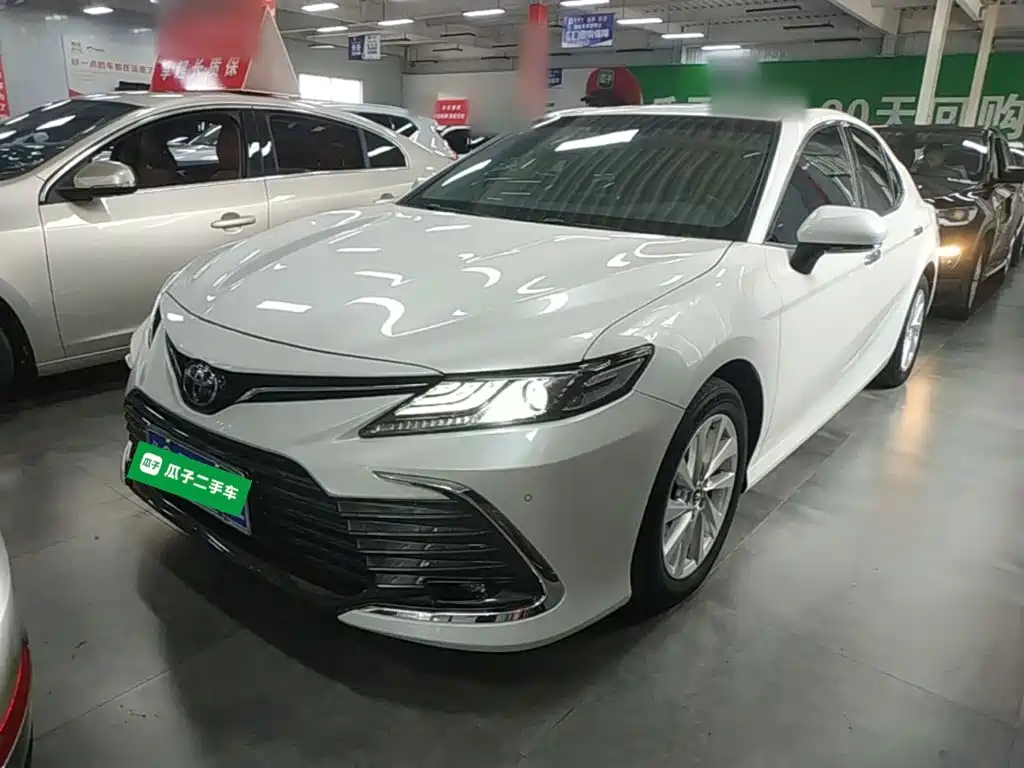 Toyota Camry 2021 2.0G Luxury Edition