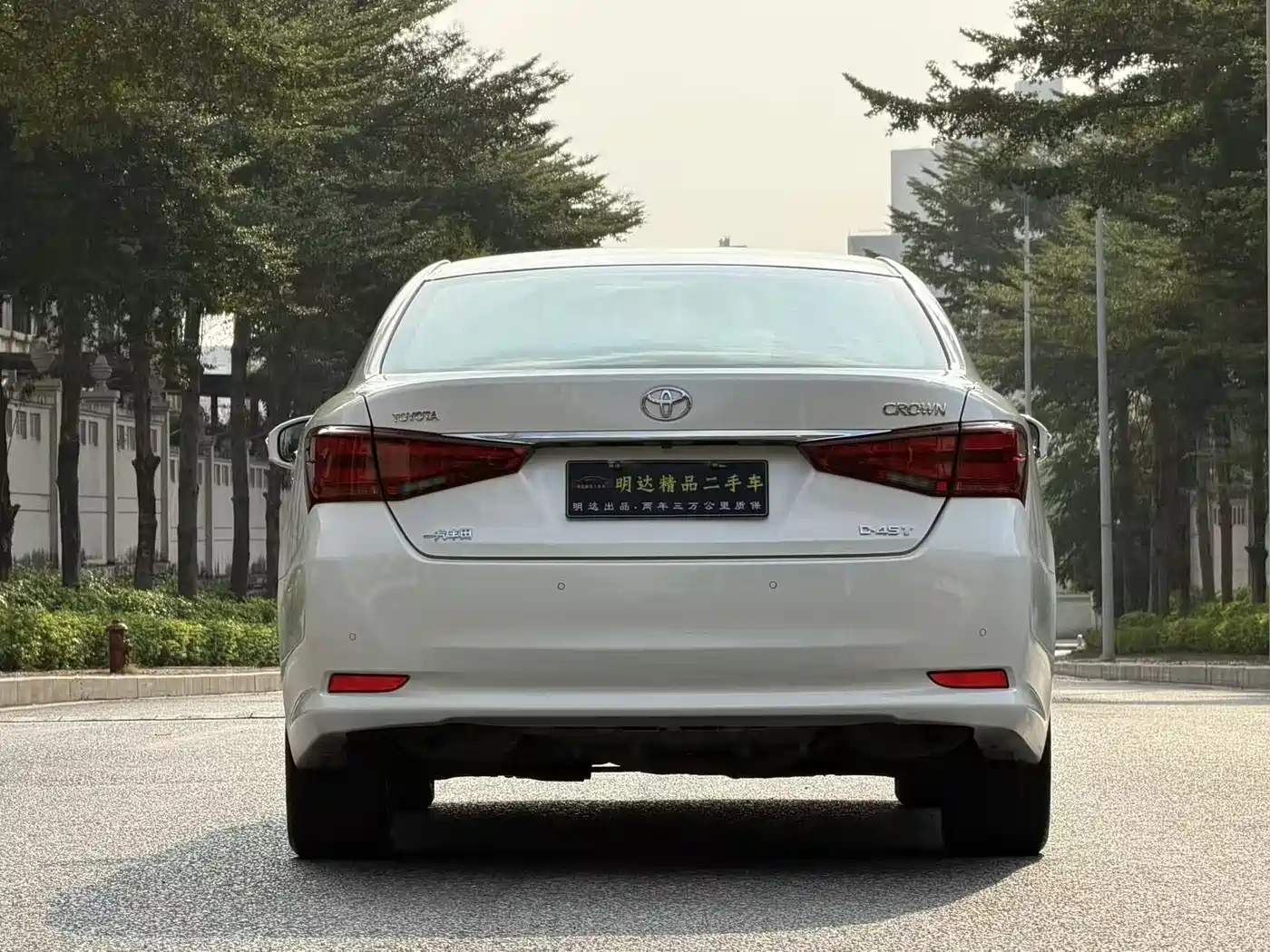 Toyota Crown 2015 2.0T Fashion фото 6