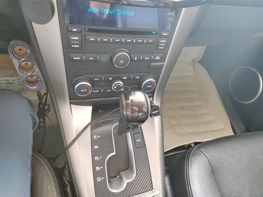 Chevrolet Captiva 2015 2.4L AWD Flagship 7-Seater фото 7