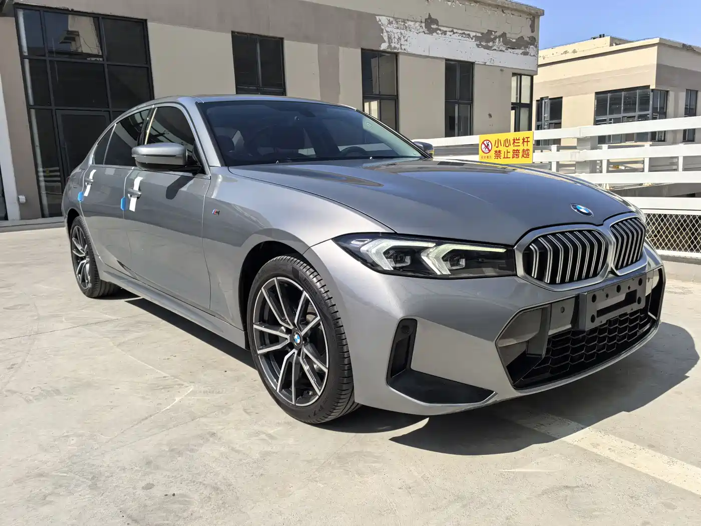 BMW 3 Series 2023 320Li M Sport Package фото 3