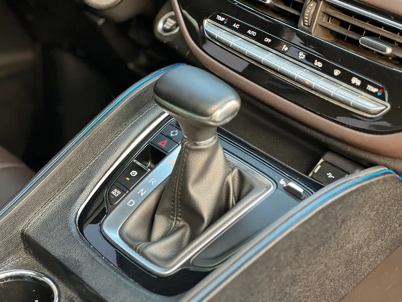 GAC Trumpchi Trumpchi M6 2019 270T Automatic Honor (7-seater) China V фото 17