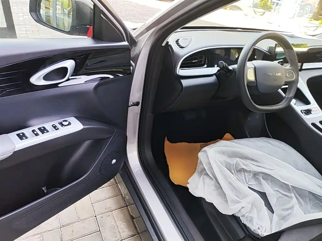 Geely Galaxy Starry Wish 2026 Edition 310km Youth Version фото 16