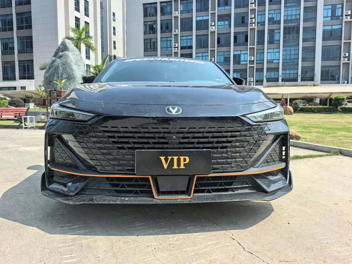 CHANGAN UNI-V