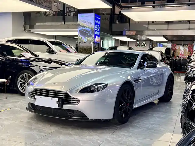 Aston Martin V8 Vantage 2012 4.7L S Coupe