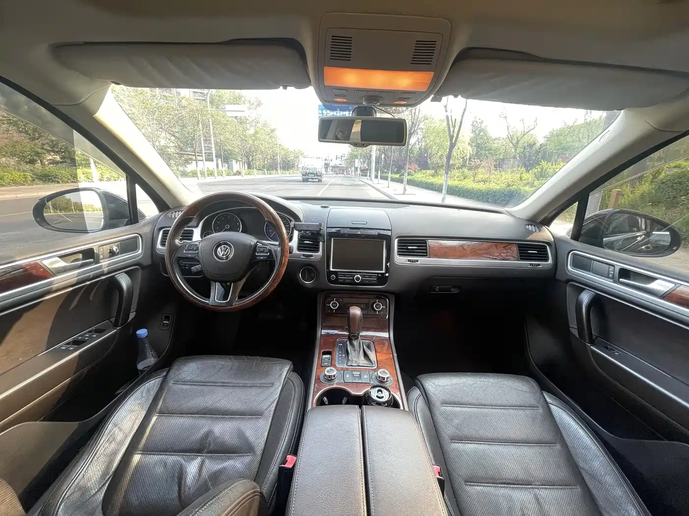 Volkswagen Touareg 2011 3.0TSI Premium фото 11