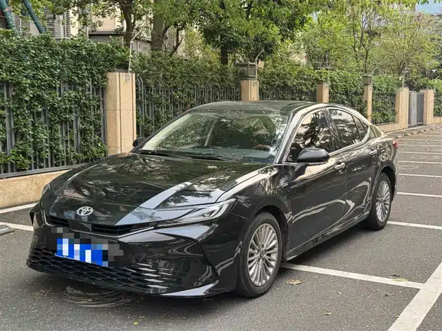 Toyota Camry 2024 Hybrid 2.0HE Elite Edition