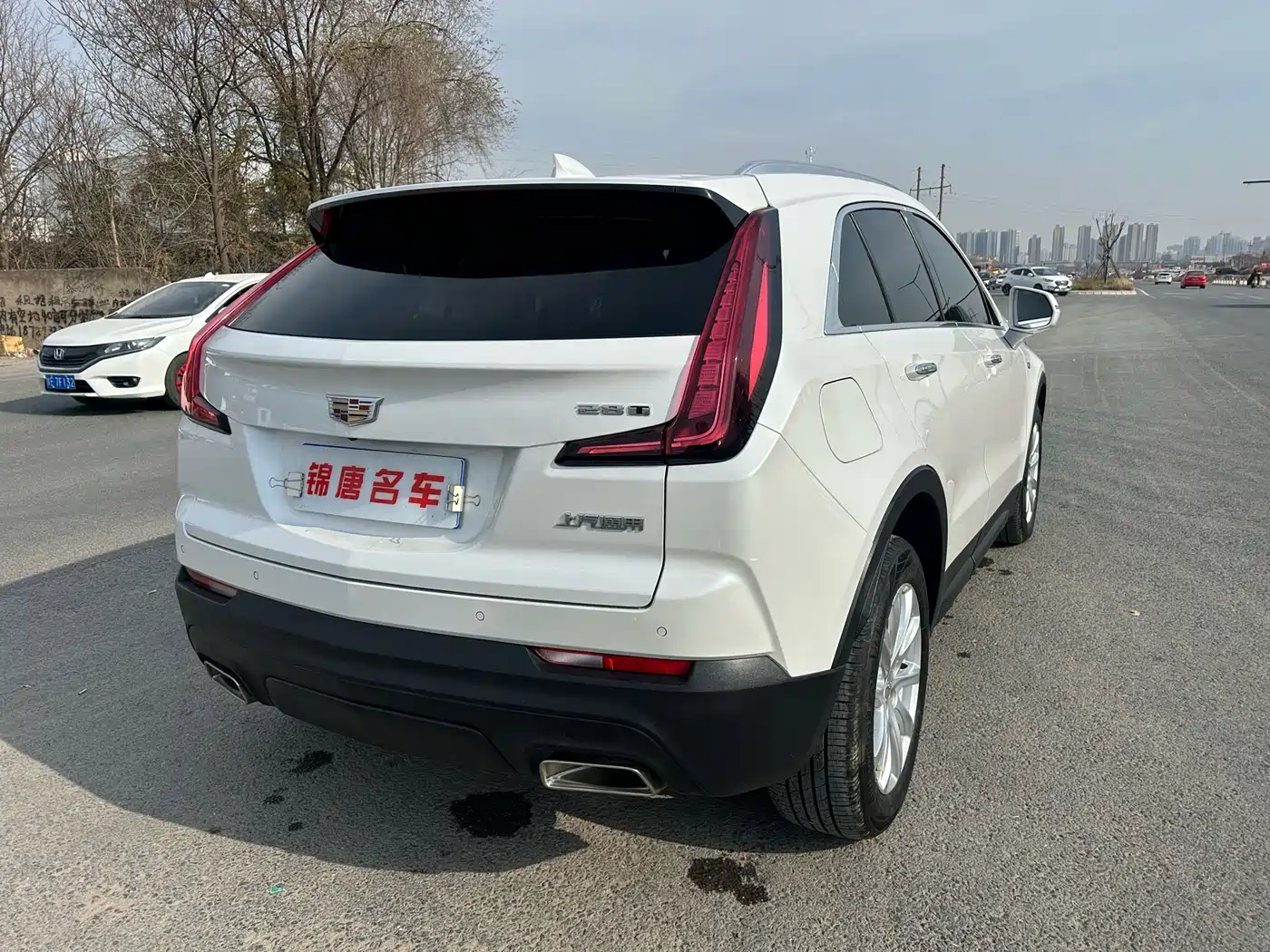 CADILLAC XT4