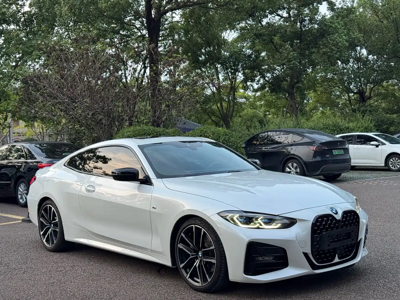 BMW 4 Series 2023 425i M Sport Shadowline Package фото 2