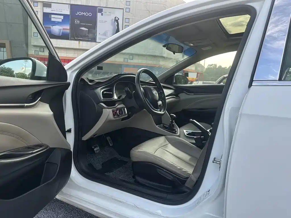 Фото 4 - Buick Excelle