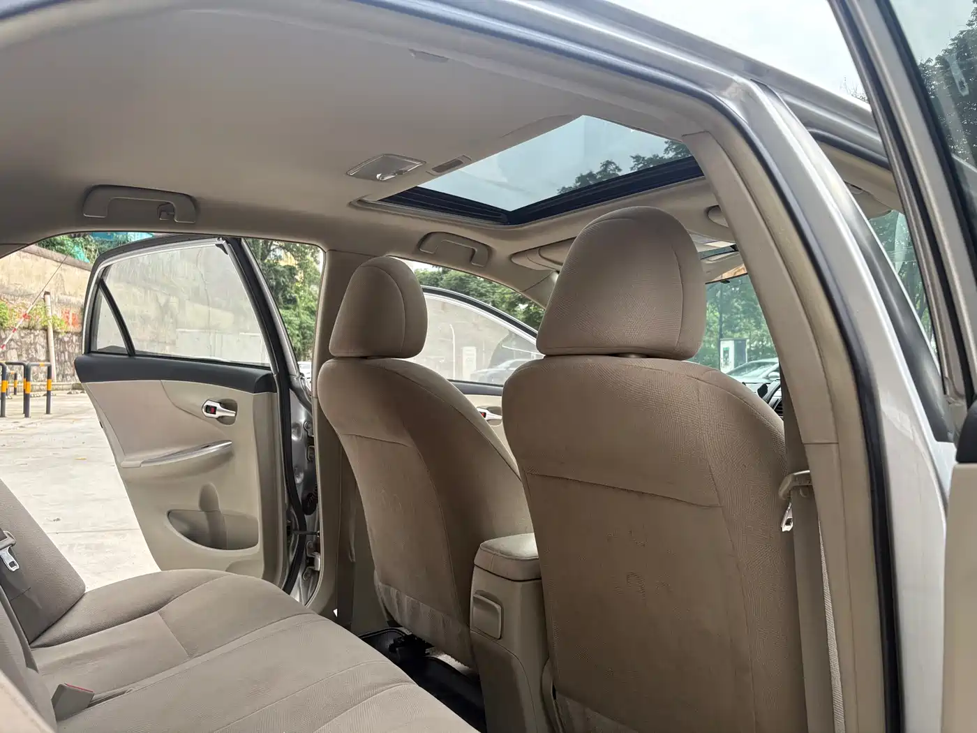 Toyota Corolla 2009 1.8L Automatic GLX-i Special Anniversary Edition фото 10
