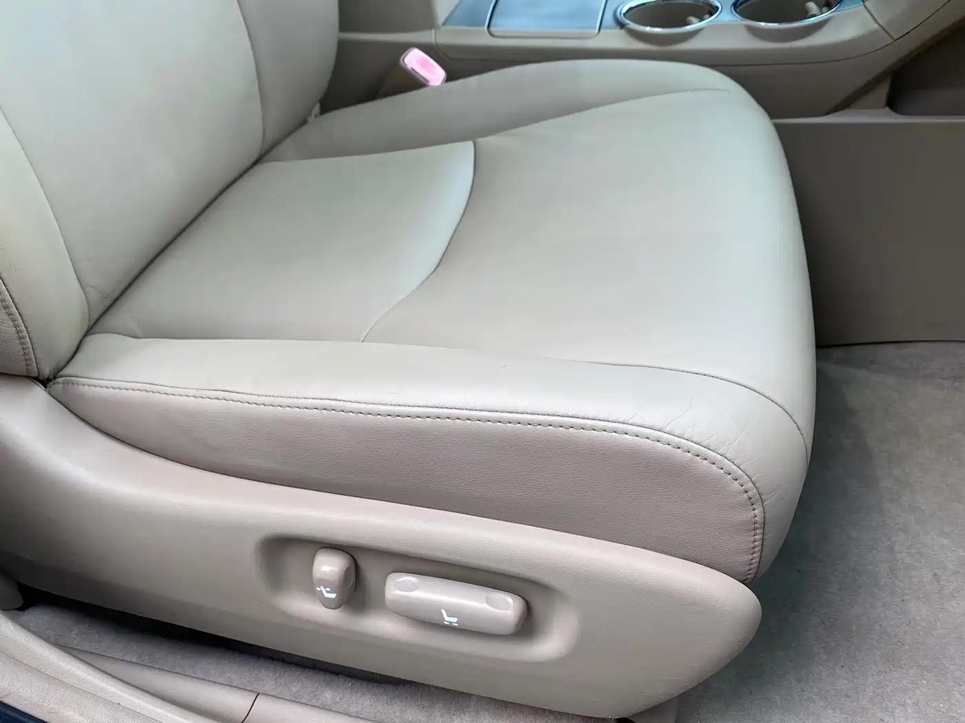 Toyota Highlander 2009 2.7L 2WD 7-seater Luxury Edition фото 26